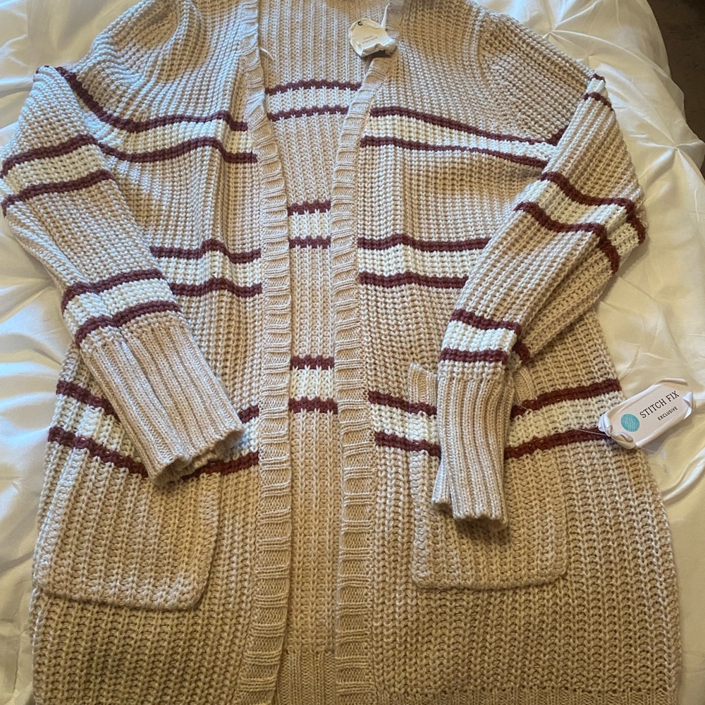 Cardigan - Picture 2 of 2